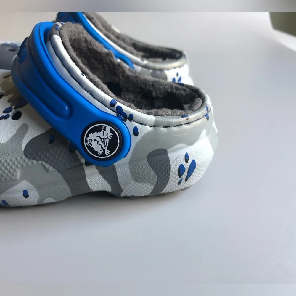 Crocs Kids Classic Lined Clog Size: C4